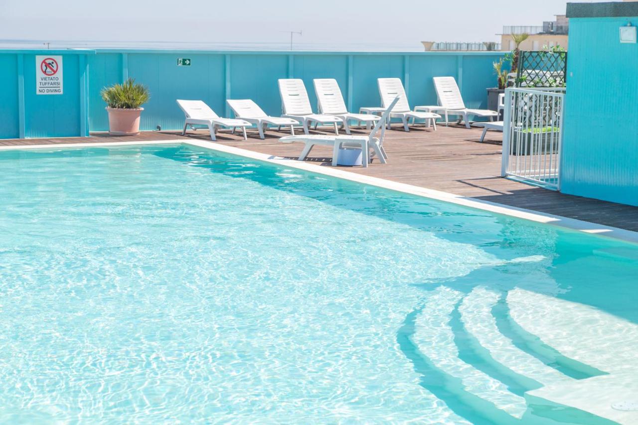 Hotel Elite Cattolica Exterior foto